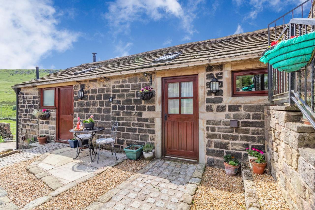 Jim'S Barn Villa Diggle Eksteriør bilde